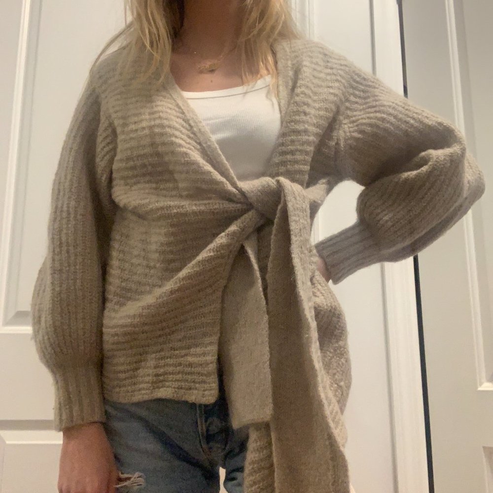 Knitted COS cardigan/sweater